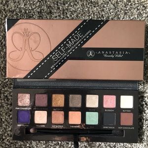 Anastasia Self Made palette
